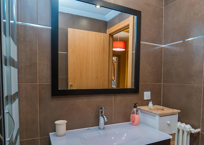 El Arco De * Villahoz